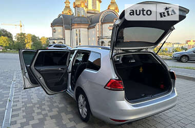 Универсал Volkswagen Golf 2014 в 
