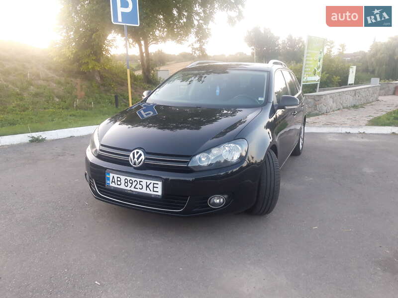 Универсал Volkswagen Golf 2011 в Умани