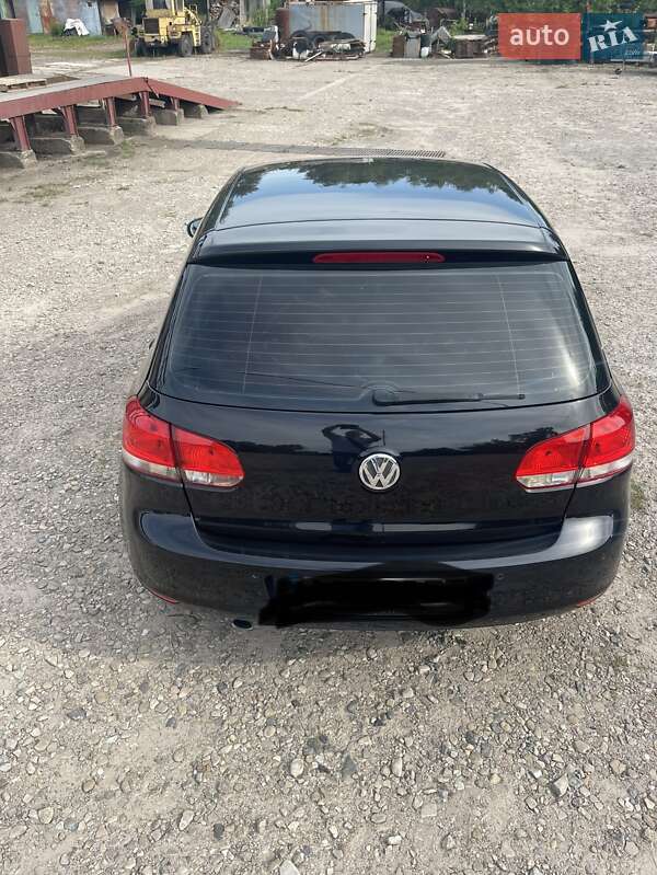 Хэтчбек Volkswagen Golf 2009 в Нововолынске