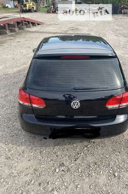 Хэтчбек Volkswagen Golf 2009 в Нововолынске