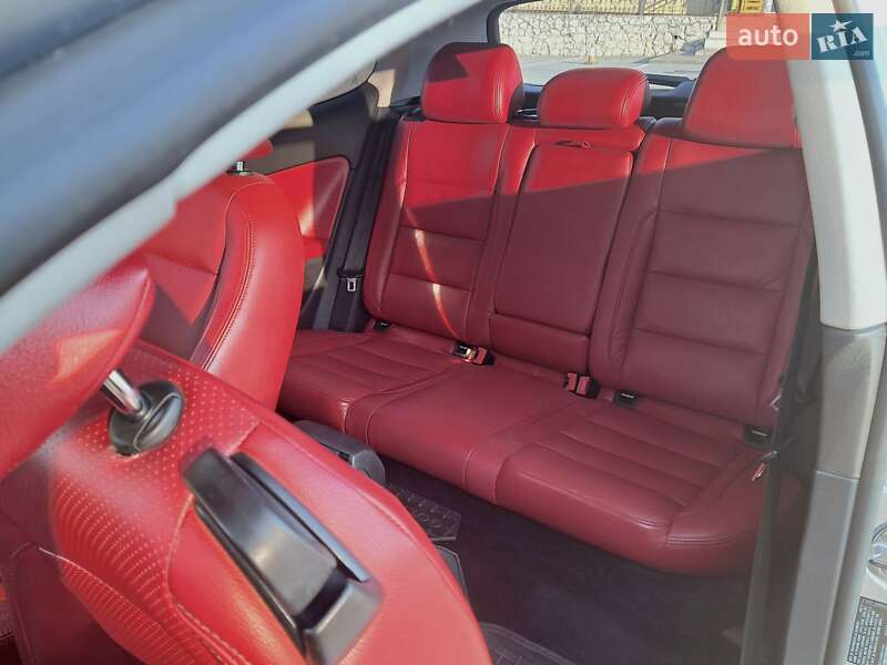 Хетчбек Volkswagen Golf 2011 в Тернополі