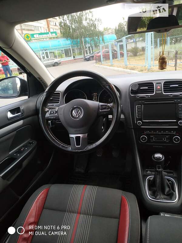 Універсал Volkswagen Golf 2012 в Броварах