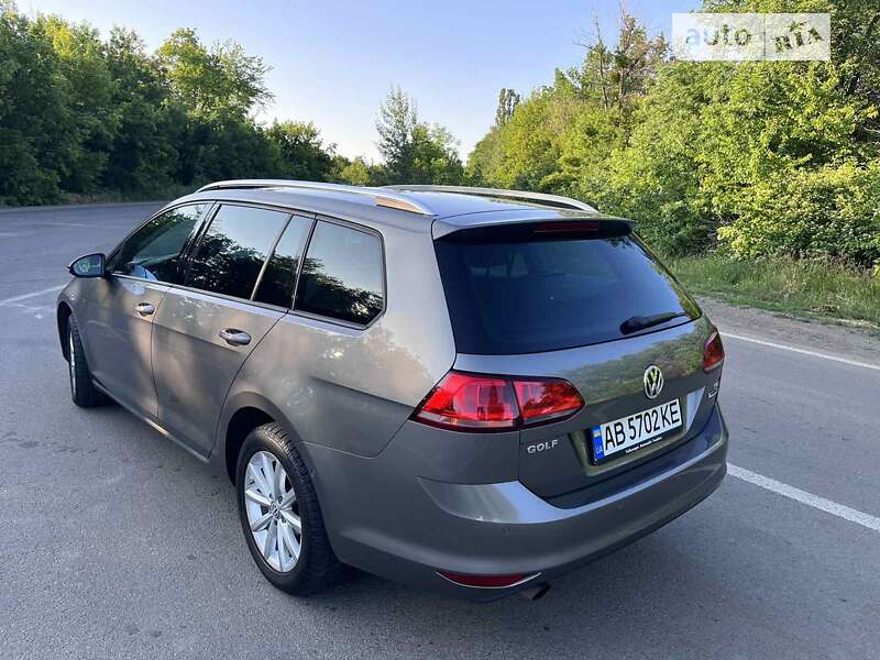 Универсал Volkswagen Golf 2015 в Виннице