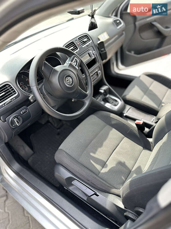 Универсал Volkswagen Golf 2010 в Луцке