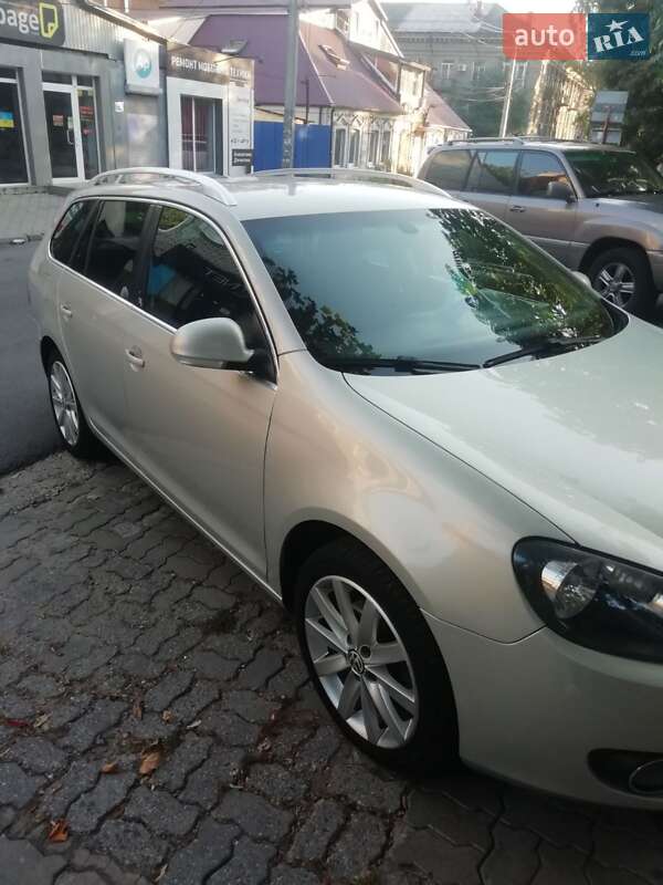 Универсал Volkswagen Golf 2010 в Запорожье