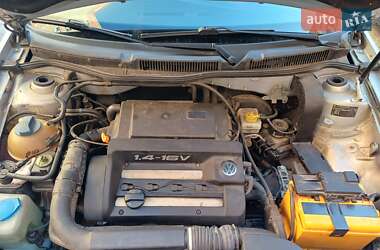 Хэтчбек Volkswagen Golf 1998 в Чернигове