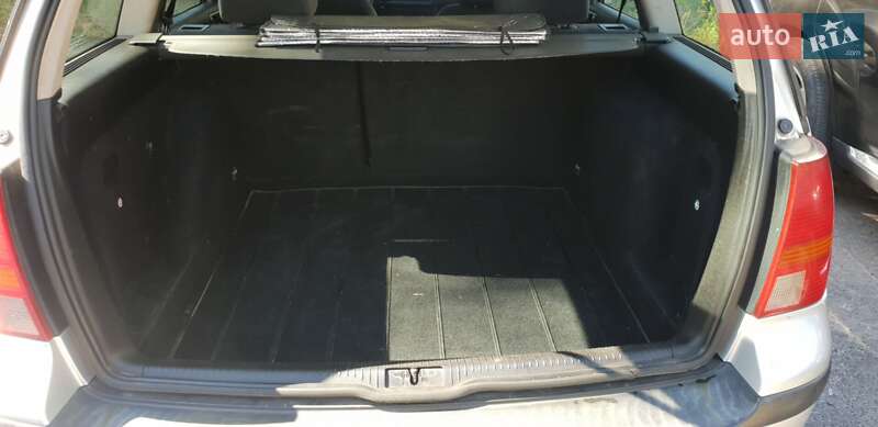 Універсал Volkswagen Golf 2001 в Черкасах