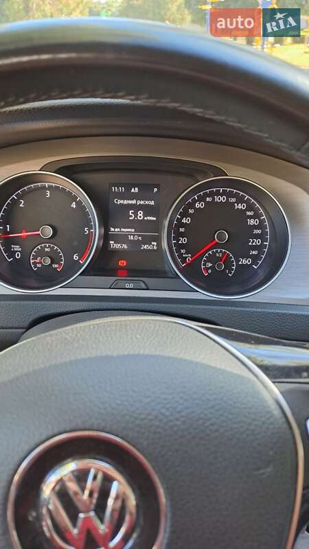 Універсал Volkswagen Golf 2016 в Южноукраїнську