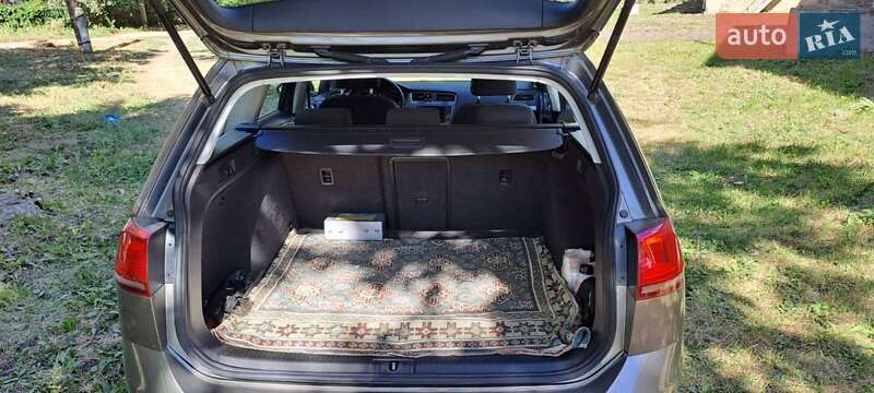 Універсал Volkswagen Golf 2016 в Южноукраїнську