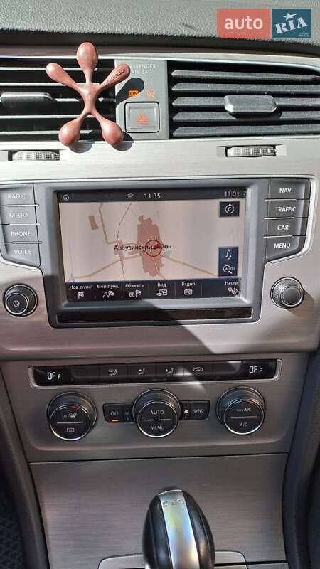 Універсал Volkswagen Golf 2016 в Южноукраїнську