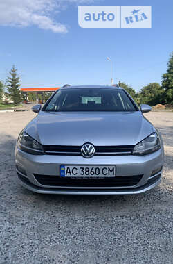 Універсал Volkswagen Golf 2014 в Луцьку