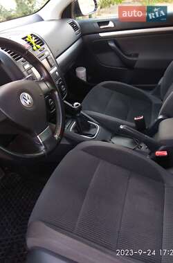 Универсал Volkswagen Golf 2008 в Вознесенске