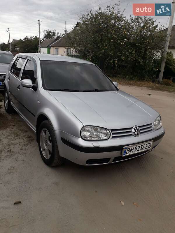 Volkswagen Golf 2002