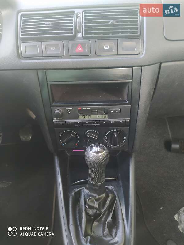 Универсал Volkswagen Golf 2002 в Прилуках