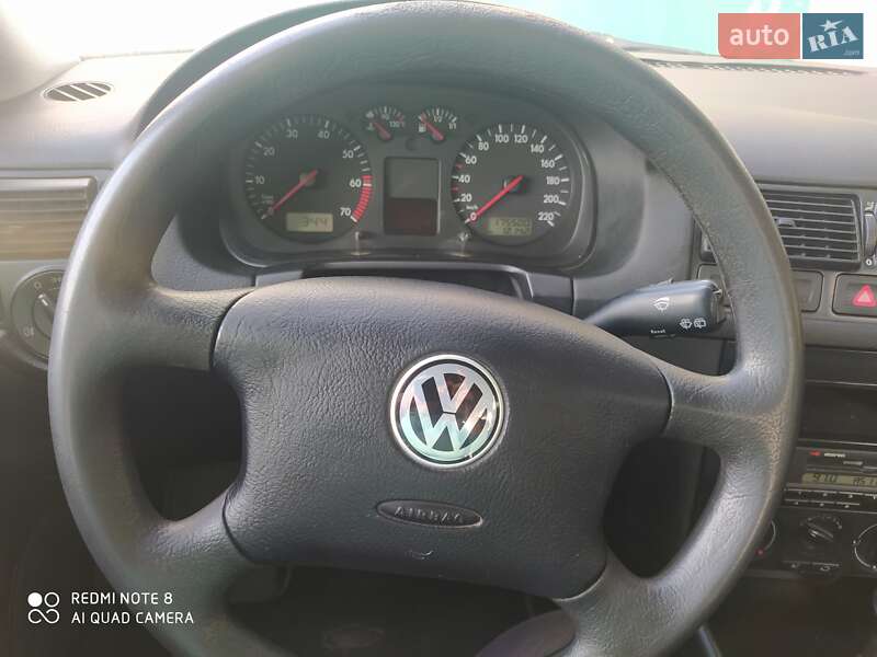 Универсал Volkswagen Golf 2002 в Прилуках