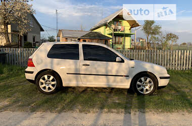 Хэтчбек Volkswagen Golf 1998 в Львове