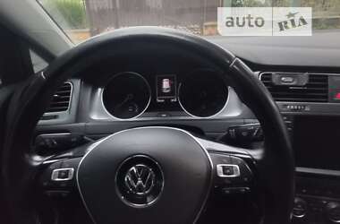 Хэтчбек Volkswagen Golf 2014 в Мукачево