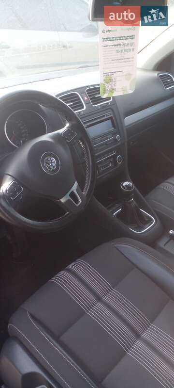 Універсал Volkswagen Golf 2012 в Бердичеві
