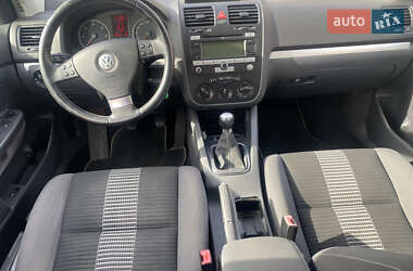 Хетчбек Volkswagen Golf 2008 в Хмельницькому