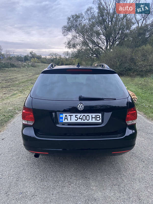 Универсал Volkswagen Golf 2011 в Ивано-Франковске