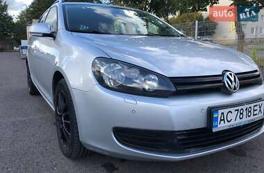 Универсал Volkswagen Golf 2010 в 