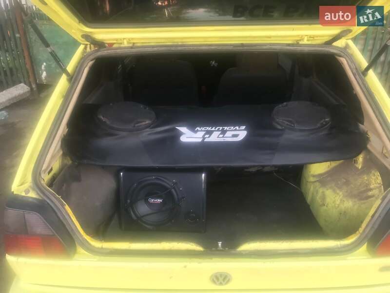 Хэтчбек Volkswagen Golf 1987 в Херсоне