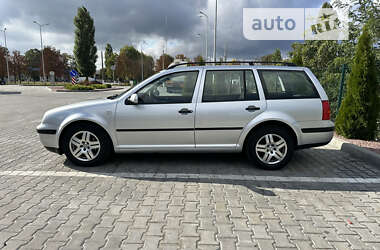 Универсал Volkswagen Golf 2001 в 