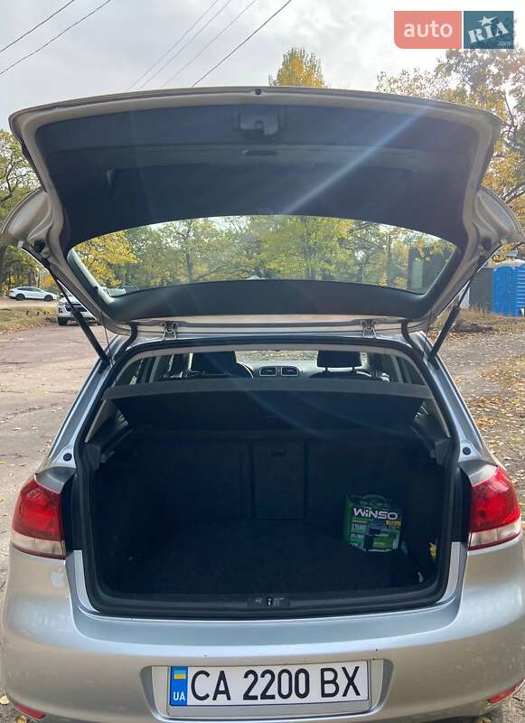 Хетчбек Volkswagen Golf 2012 в Черкасах