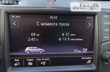 Хэтчбек Volkswagen Golf 2014 в Ровно