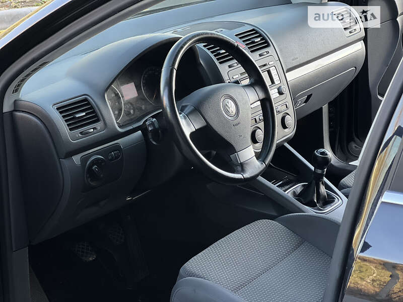 Универсал Volkswagen Golf 2008 в Виннице