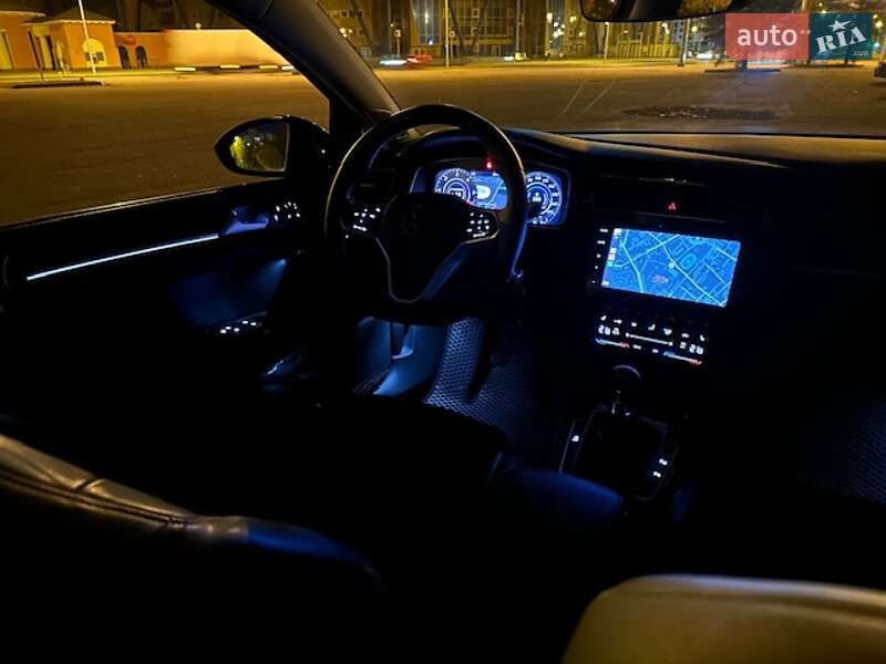 Універсал Volkswagen Golf 2015 в Харкові