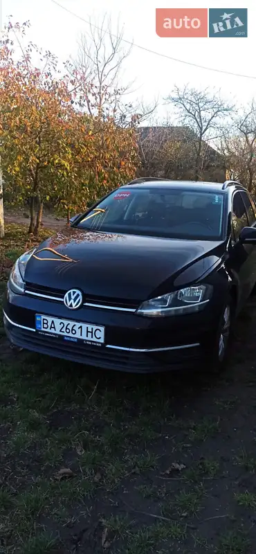 Універсал Volkswagen Golf 2019 в 