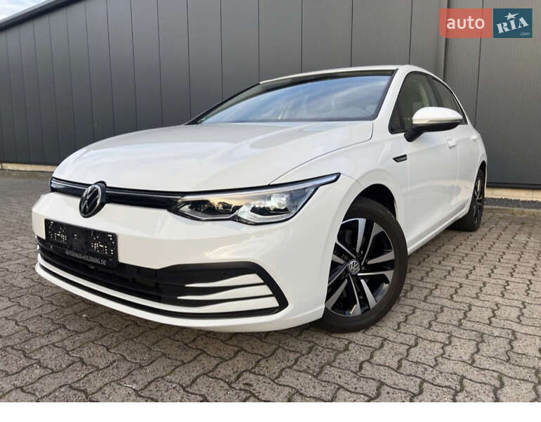 Хетчбек Volkswagen Golf 2020 в Дніпрі