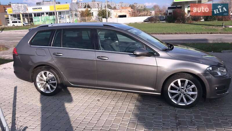 Универсал Volkswagen Golf 2014 в 