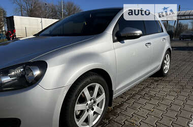 Хэтчбек Volkswagen Golf 2009 в Кривом Роге