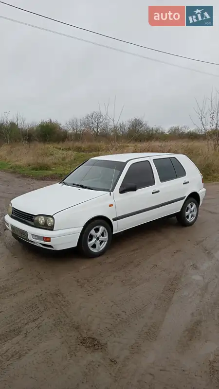Volkswagen Golf