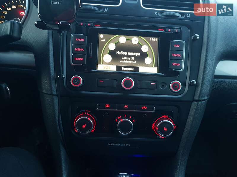 Універсал Volkswagen Golf 2011 в Кропивницькому