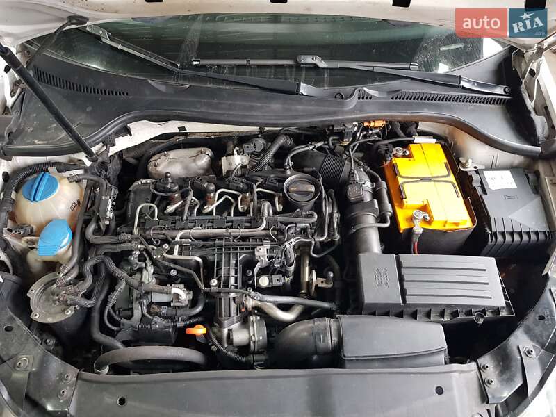 Універсал Volkswagen Golf 2011 в Кропивницькому