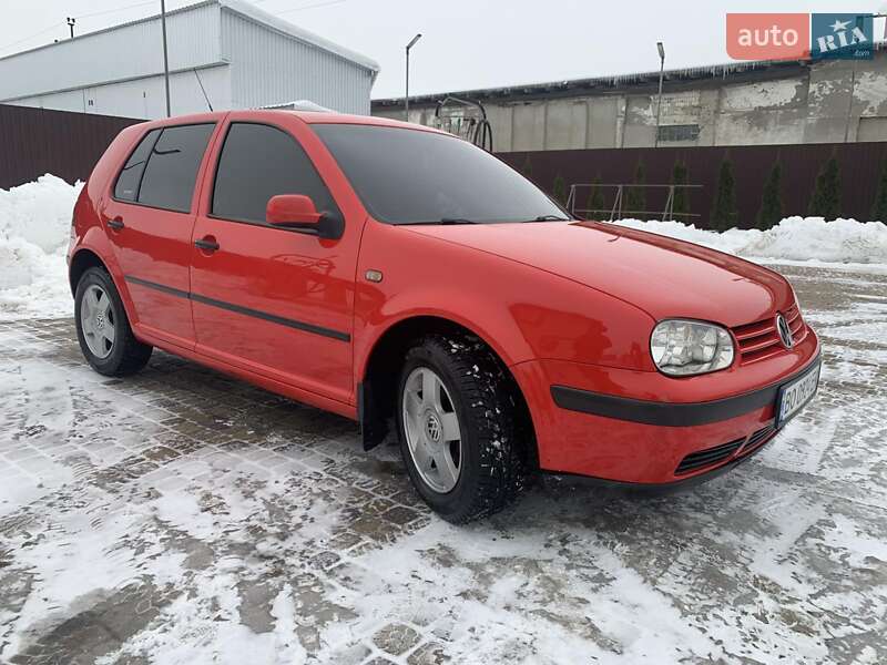 Хетчбек Volkswagen Golf 1999 в Тернополі
