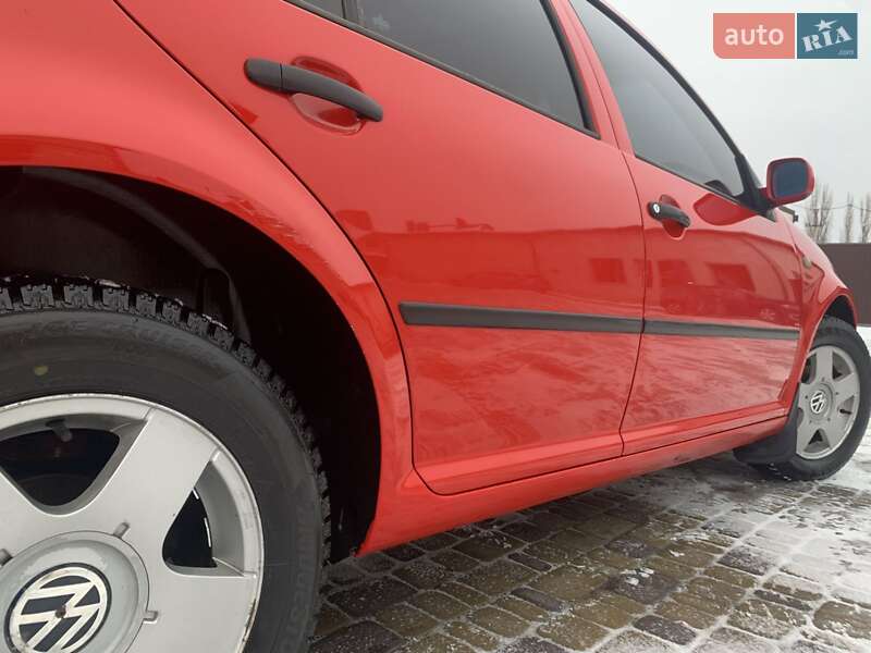 Хетчбек Volkswagen Golf 1999 в Тернополі