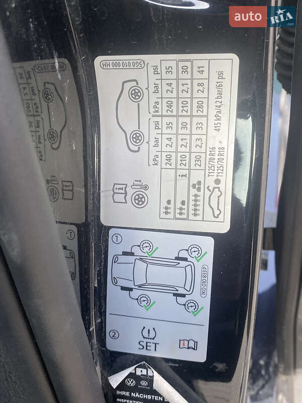 Універсал Volkswagen Golf 2016 в Кам'янець-Подільському