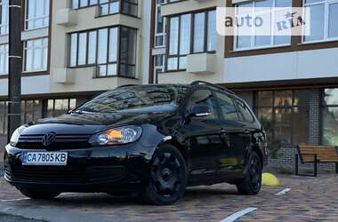 Универсал Volkswagen Golf 2009 в Умани