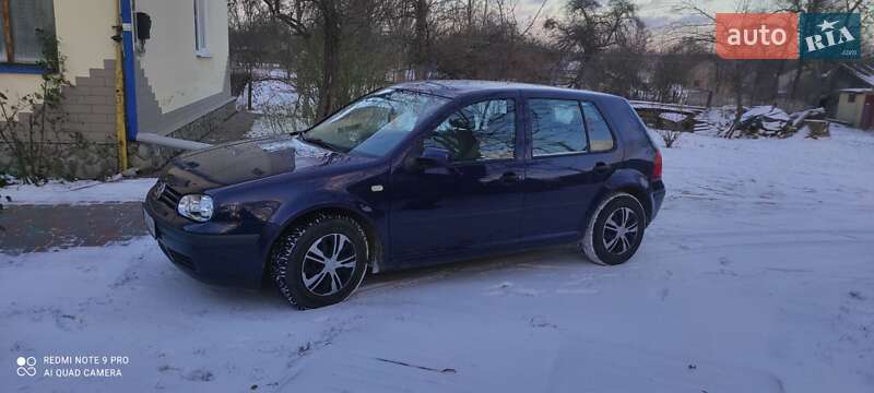 Хэтчбек Volkswagen Golf 1999 в Бродах