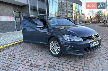 Универсал Volkswagen Golf 2014 в Ивано-Франковске