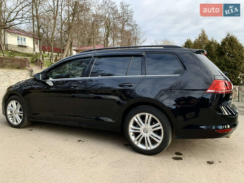 Универсал Volkswagen Golf 2016 в Одессе