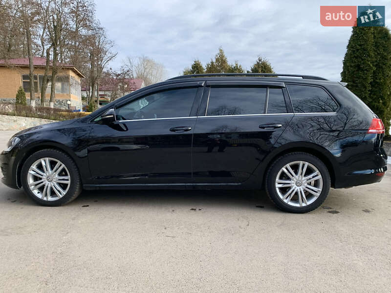 Универсал Volkswagen Golf 2016 в Одессе