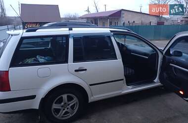 Универсал Volkswagen Golf 2001 в 
