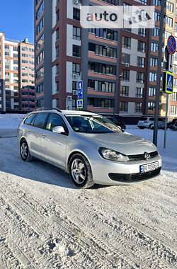 Універсал Volkswagen Golf 2011 в Тернополі