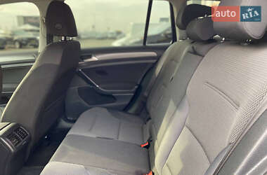 Универсал Volkswagen Golf 2013 в 