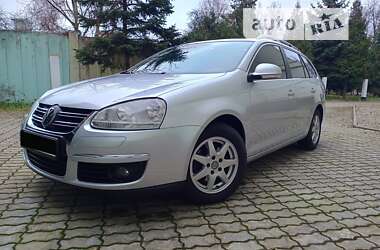 Універсал Volkswagen Golf 2007 в Сумах